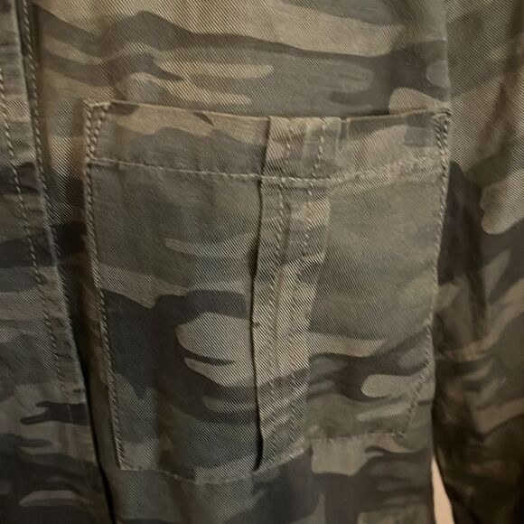 Nordstrom Sanctuary Camouflage Casual Button Zipper Closure Pockets Shacket - Picture 7 of 10